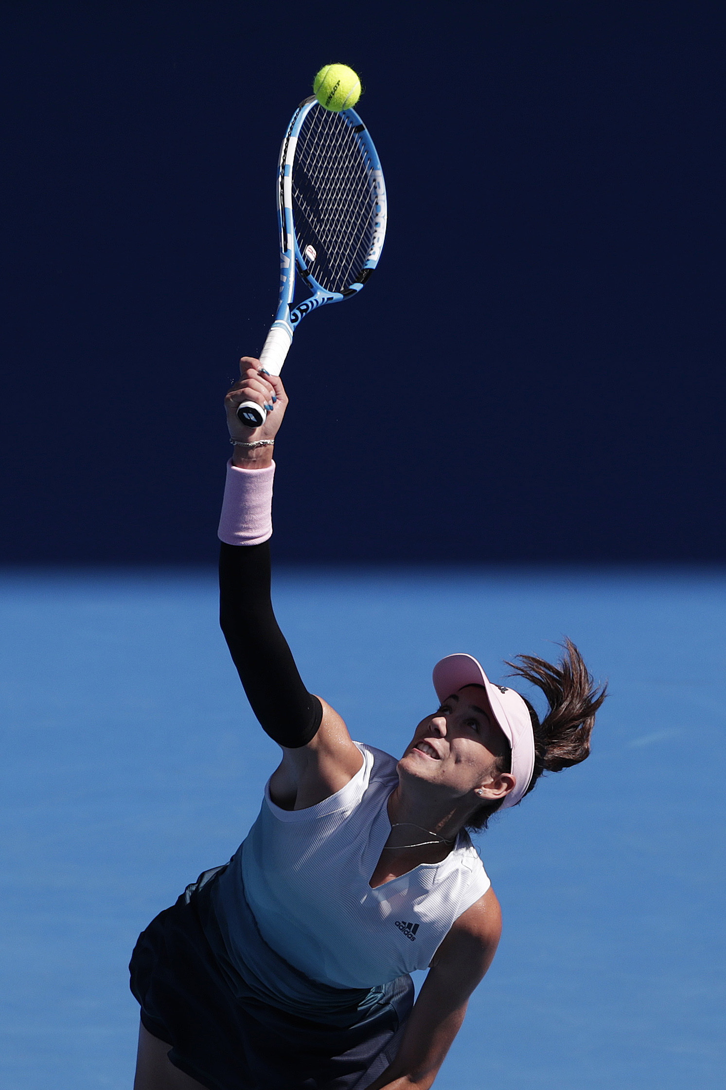 夫舞台上绽 夫舞台上绽