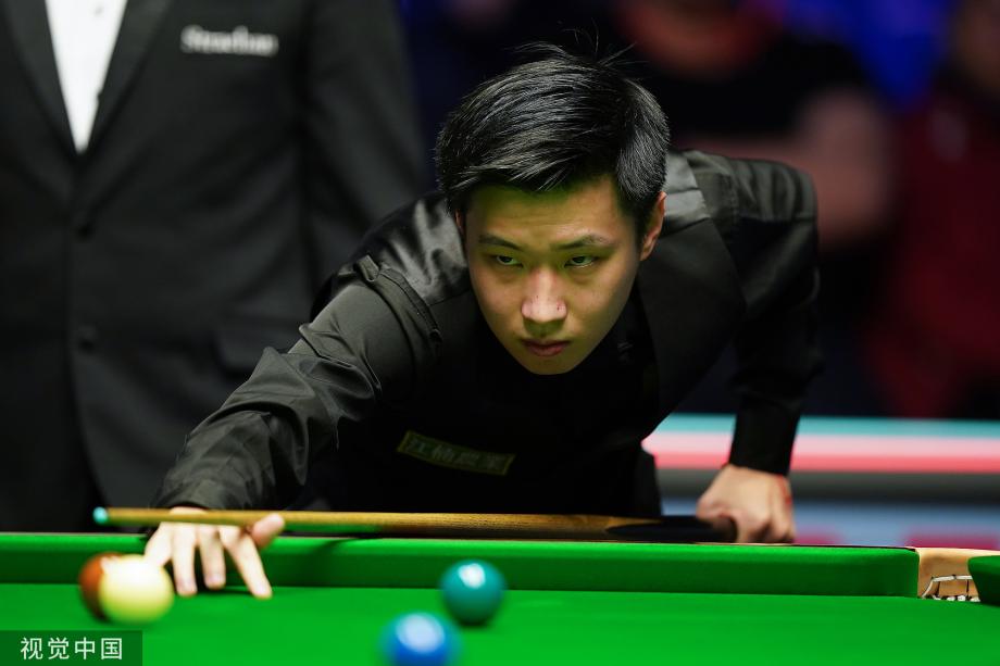 场内外津津 场内外津津